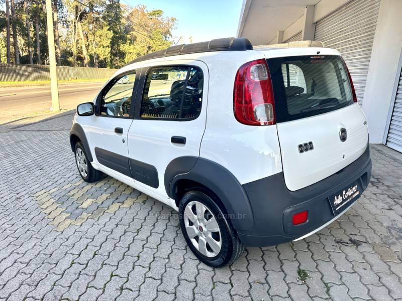 FIAT - UNO - 2012/2013 - Branca - R$ 32.000,00
