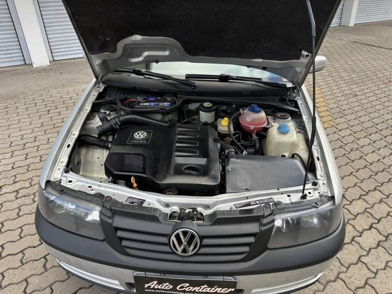 VOLKSWAGEN - GOL - 2001/2001 - Prata - R$ 28.000,00