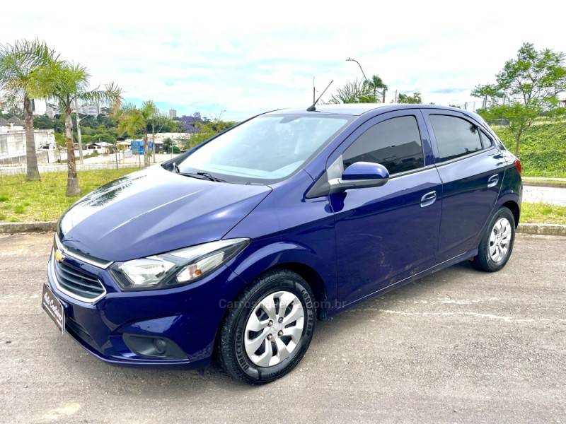 CHEVROLET - ONIX - 2017/2018 - Azul - R$ 53.900,00