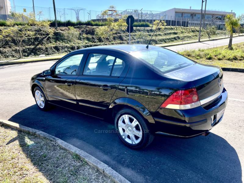 CHEVROLET - VECTRA - 2007/2008 - Preta - R$ 33.500,00