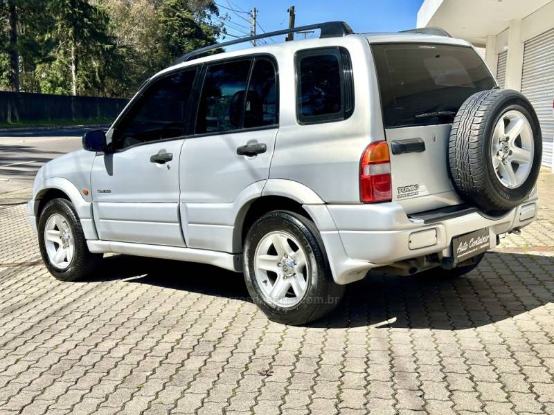 CHEVROLET - TRACKER - 2001/2001 - Prata - R$ 40.000,00