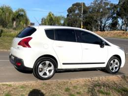 PEUGEOT - 3008 - 2013/2014 - Branca - R$ 49.900,00