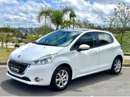 PEUGEOT - 208 - 2016/2016 - Branca - R$ 49.800,00