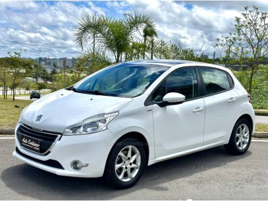 PEUGEOT - 208 - 2016/2016 - Branca - R$ 49.800,00