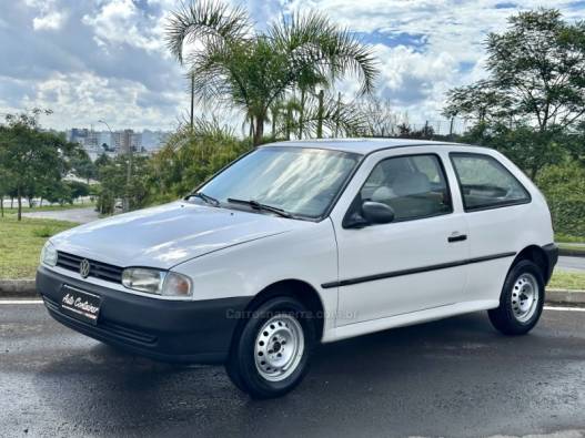 VOLKSWAGEN - GOL - 2000/2001 - Branca - R$ 12.900,00