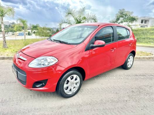 FIAT - PALIO - 2014/2014 - Vermelha - R$ 34.900,00