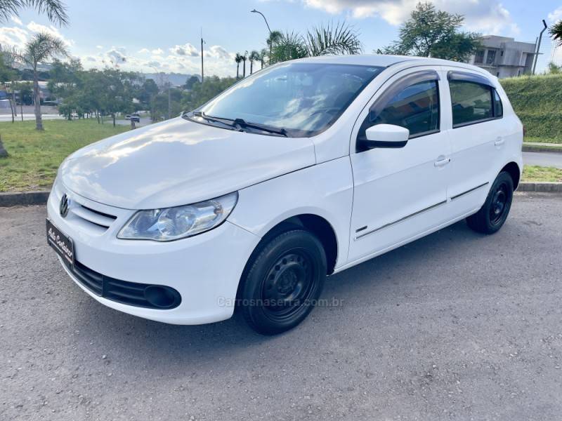 VOLKSWAGEN - GOL - 2009/2010 - Branca - R$ 23.500,00