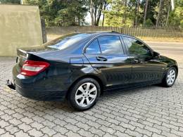 MERCEDES-BENZ - C 180 K - 2010/2011 - Preta - R$ 59.900,00