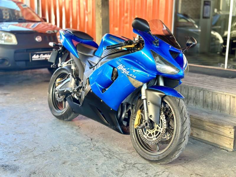 KAWASAKI - NINJA ZX-6R 636 - 2006/2006 - Azul - R$ 29.500,00