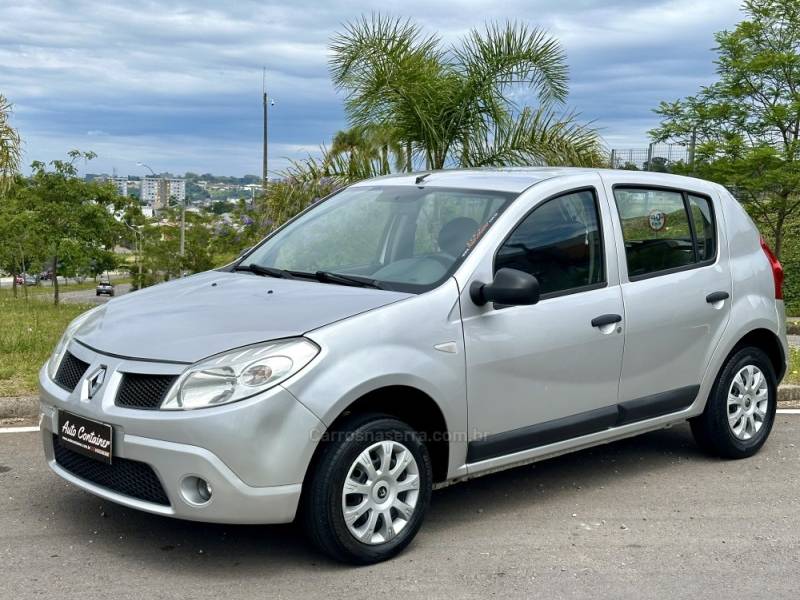 RENAULT - SANDERO - 2009/2010 - Prata - R$ 27.900,00