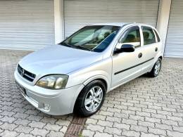 CHEVROLET - CORSA - 2003/2003 - Prata - R$ 21.000,00
