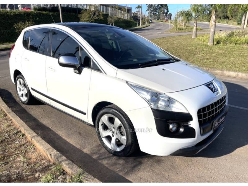 PEUGEOT - 3008 - 2013/2014 - Branca - R$ 49.900,00