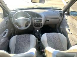 FORD - FIESTA - 2001/2001 - Verde - R$ 16.500,00