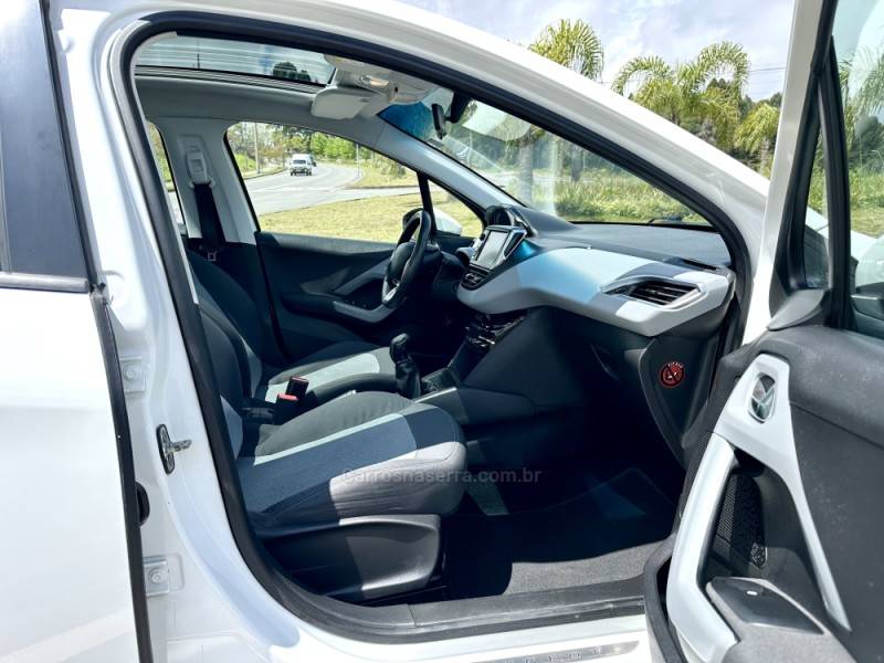 PEUGEOT - 208 - 2016/2016 - Branca - R$ 49.800,00