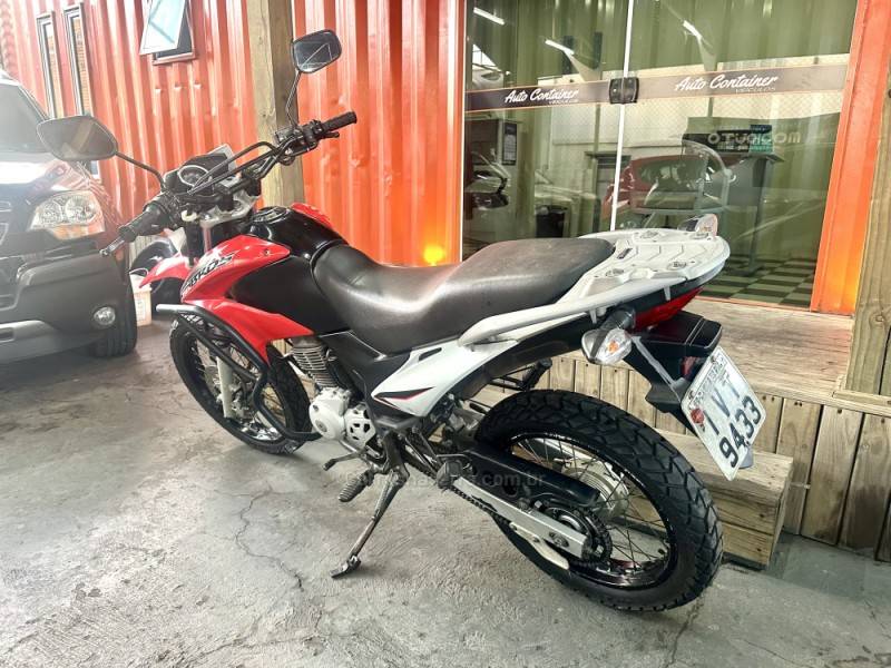 HONDA - NXR 150 - 2014/2014 - Vermelha - R$ 14.500,00