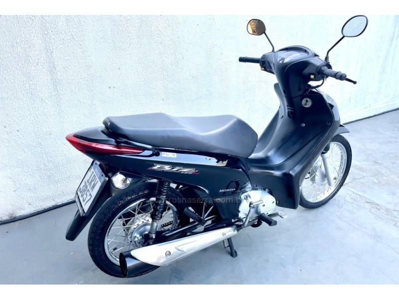 HONDA - BIZ 125 - 2011/2011 - Preta - R$ 9.500,00